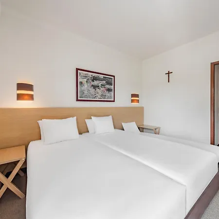 Crisol Tres Pastorinhos Hotel Fatima Exterior photo